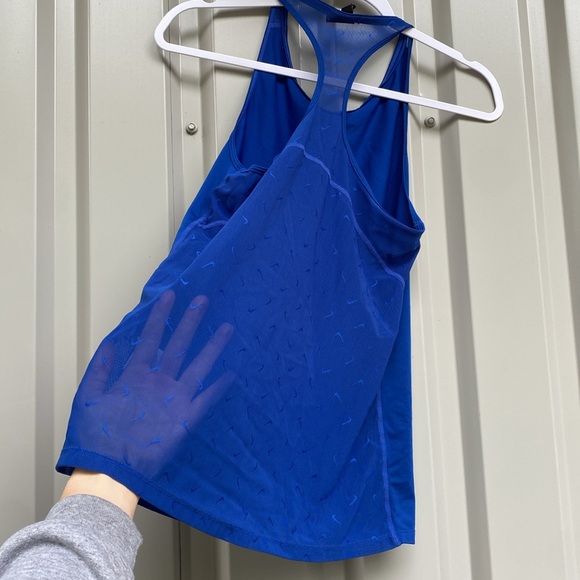 Nike Razorback Tank Top - Picture 2 of 3